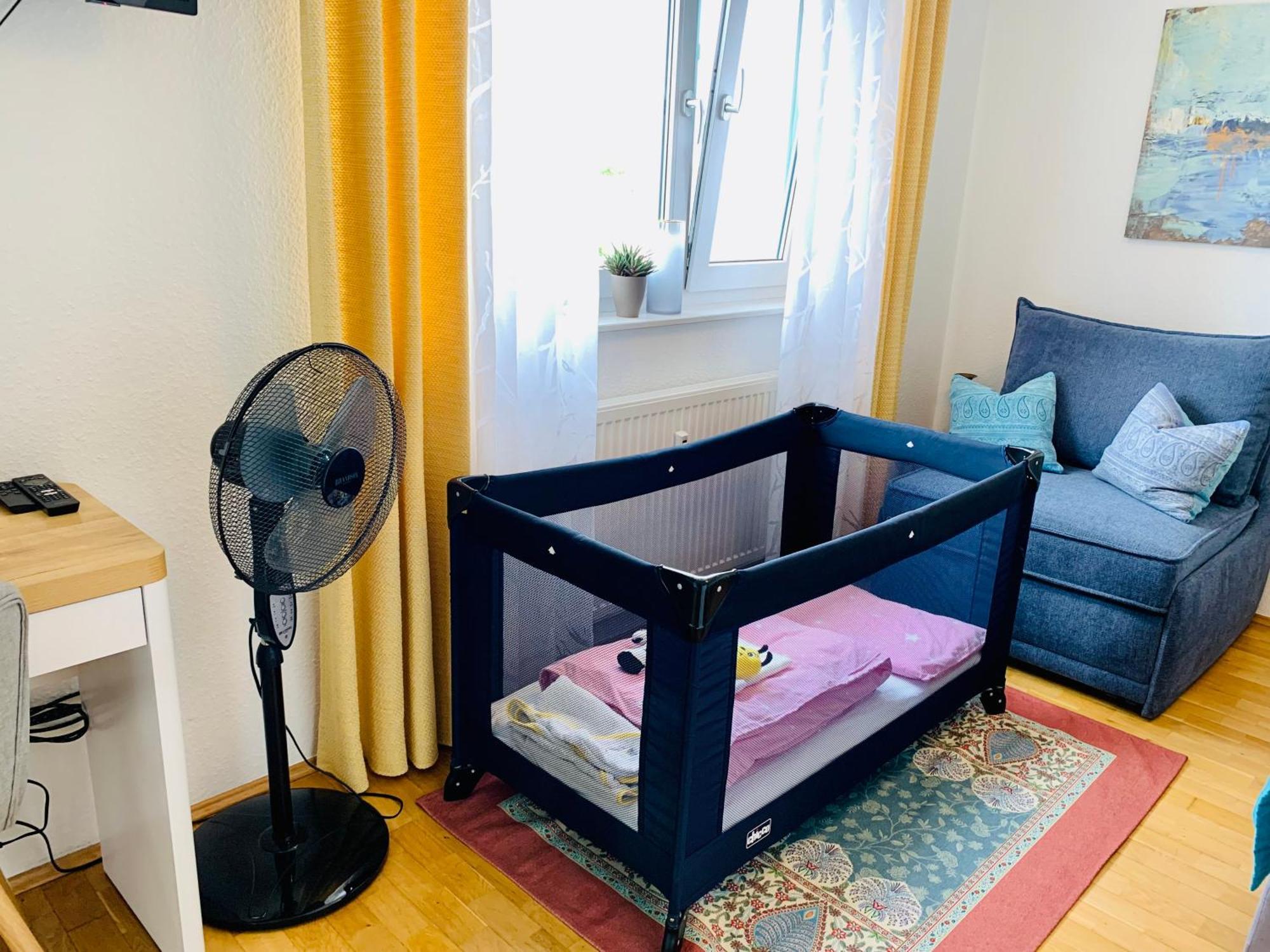 Anna Home & Sunny Home Apartments カールスルーエ エクステリア 写真