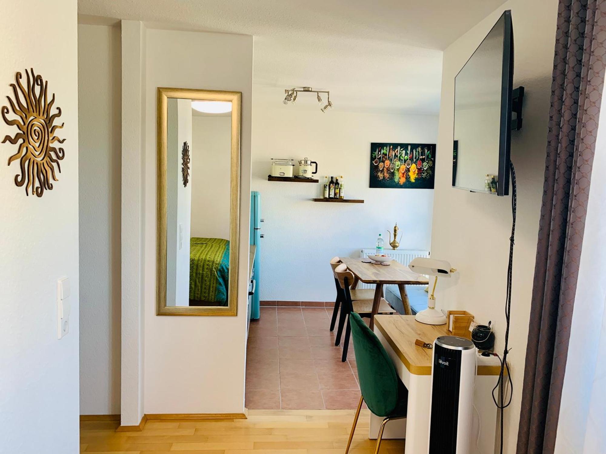 Anna Home & Sunny Home Apartments カールスルーエ エクステリア 写真